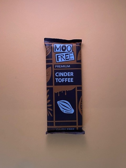 MOO FREE Cinder Toffee Vegansk